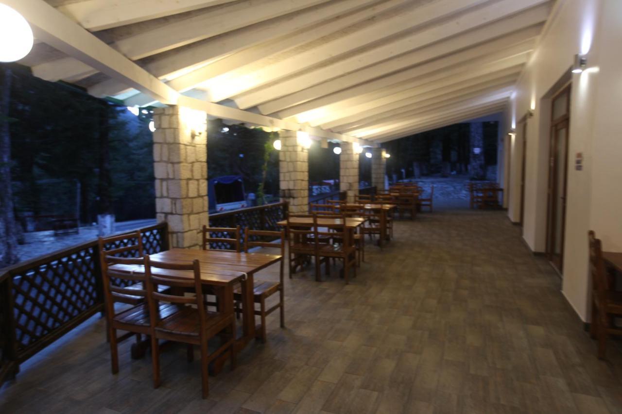 Bujtina Uji I Panjes, Log Cabins Dukat 외부 사진